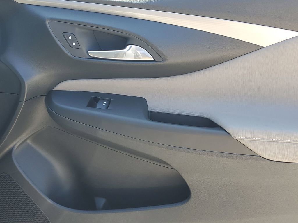 2025 Buick Envista Avenir photo 40