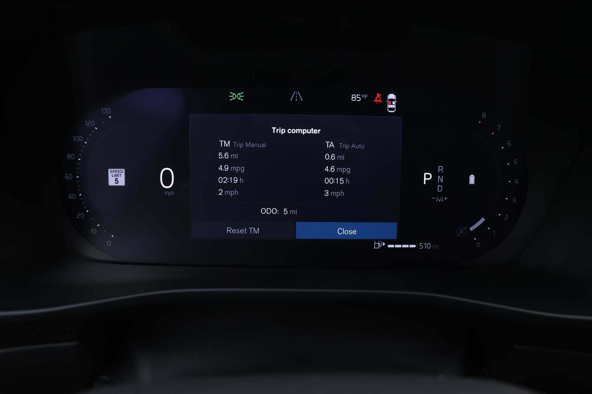 2026 Volvo XC40 Plus photo 16