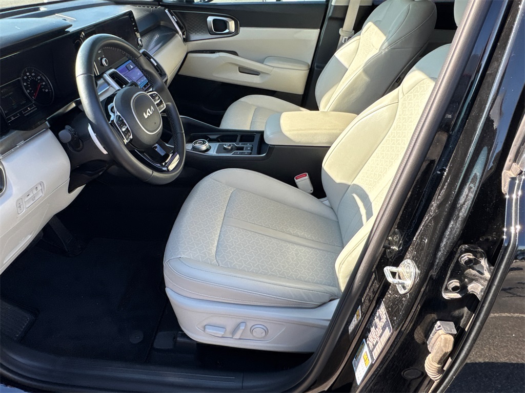 2023 Kia Sorento Hybrid EX photo 9