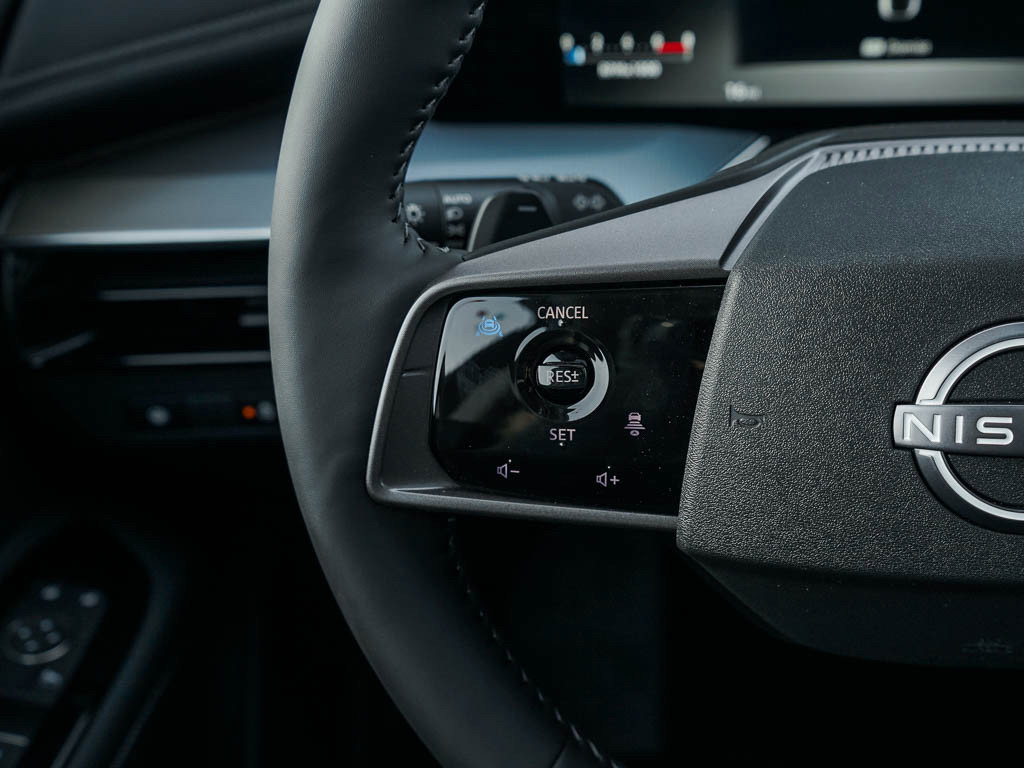 2025 Nissan Murano SL photo 18