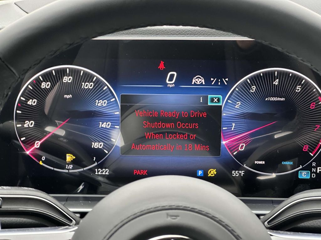 2025 Mercedes Benz GLS 450 4MATIC photo 24