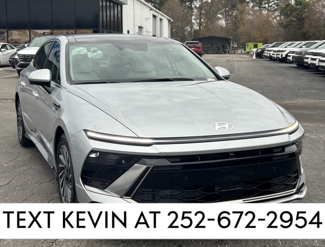 2026 Hyundai Sonata Hybrid Limited's photo