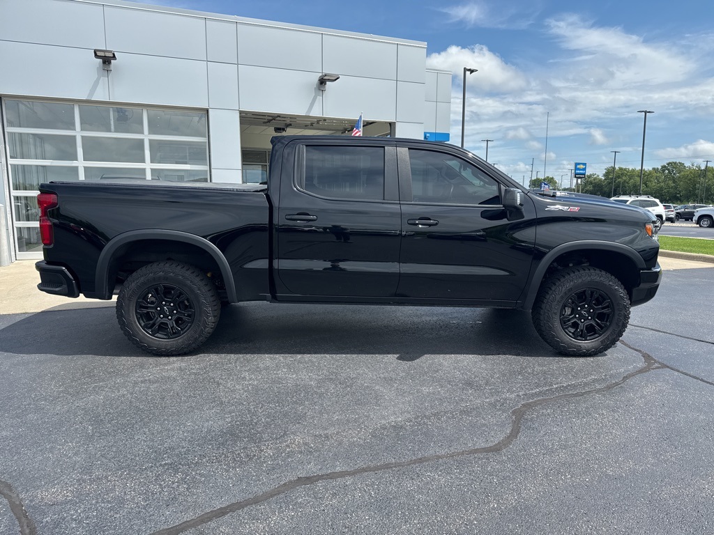 2022 Chevrolet Silverado 1500 ZR2 photo 8