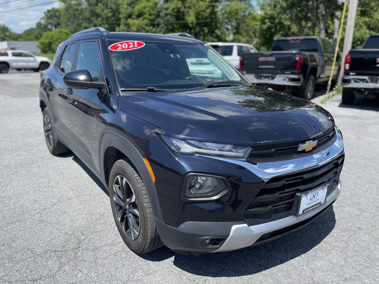 2021 Chevrolet Trailblazer LT photo 3
