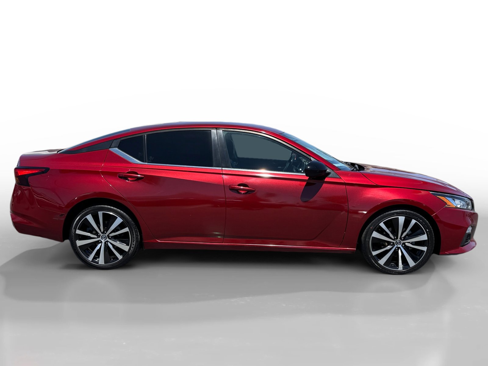 2021 Nissan Altima 2.5 SR photo 6