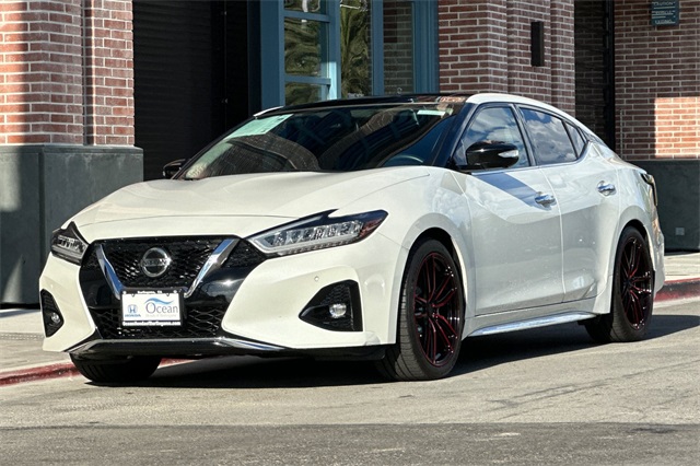 2021 Nissan Maxima Platinum photo 8