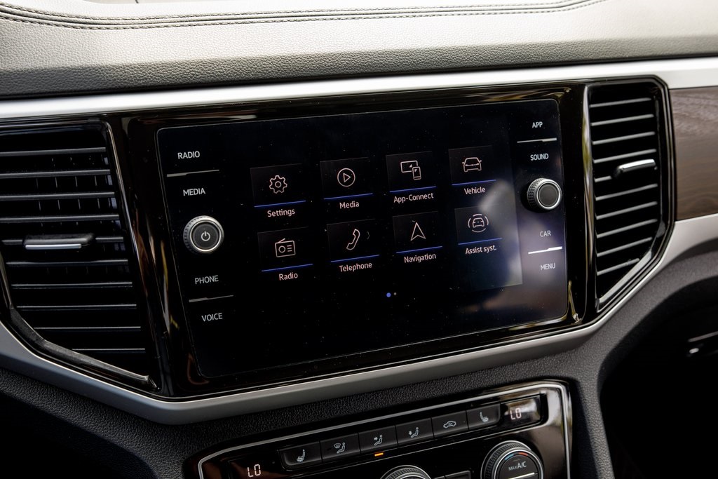 2022 Volkswagen Atlas V6 SE Technology photo 16