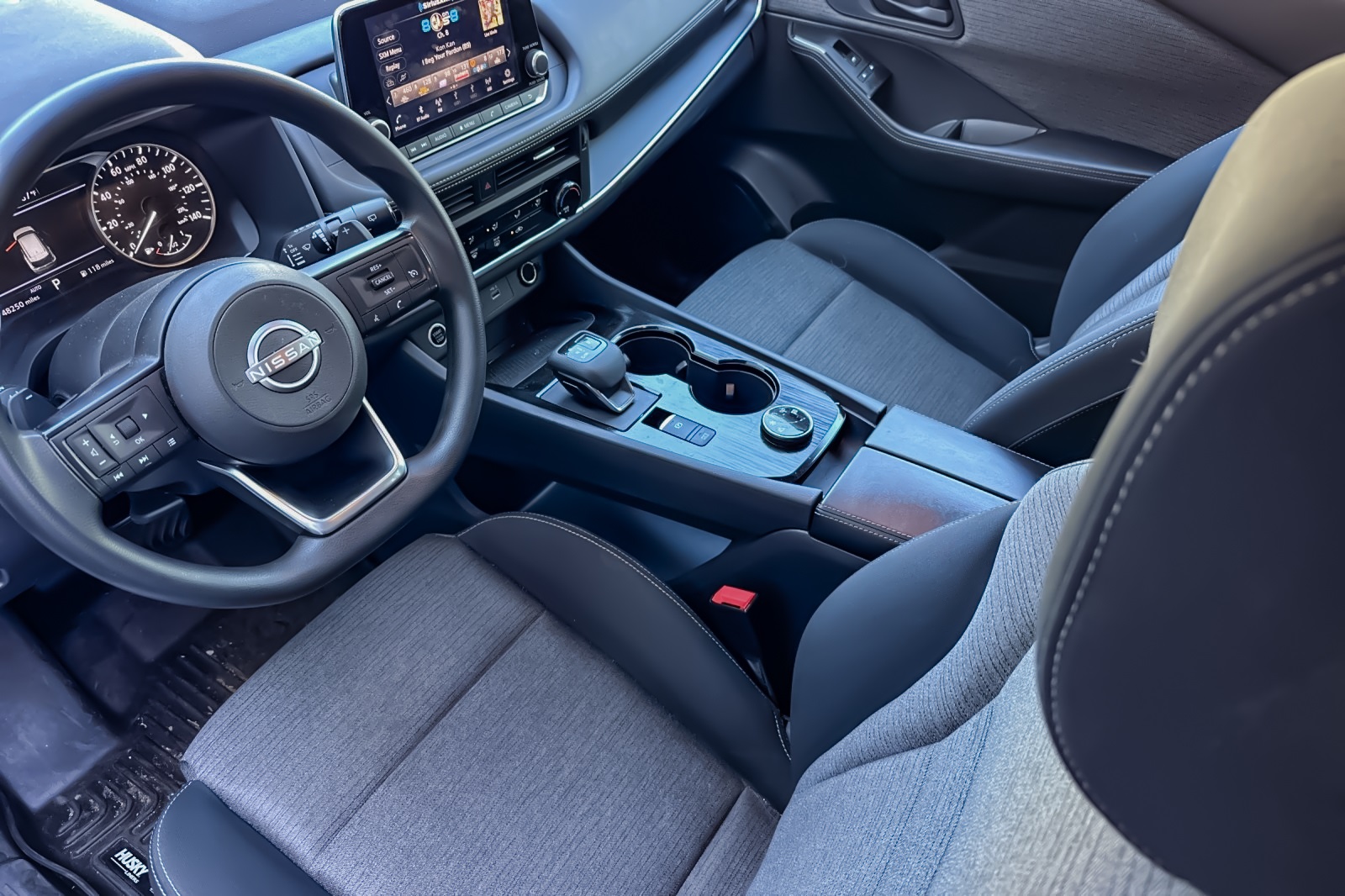 2022 Nissan Rogue S photo 5