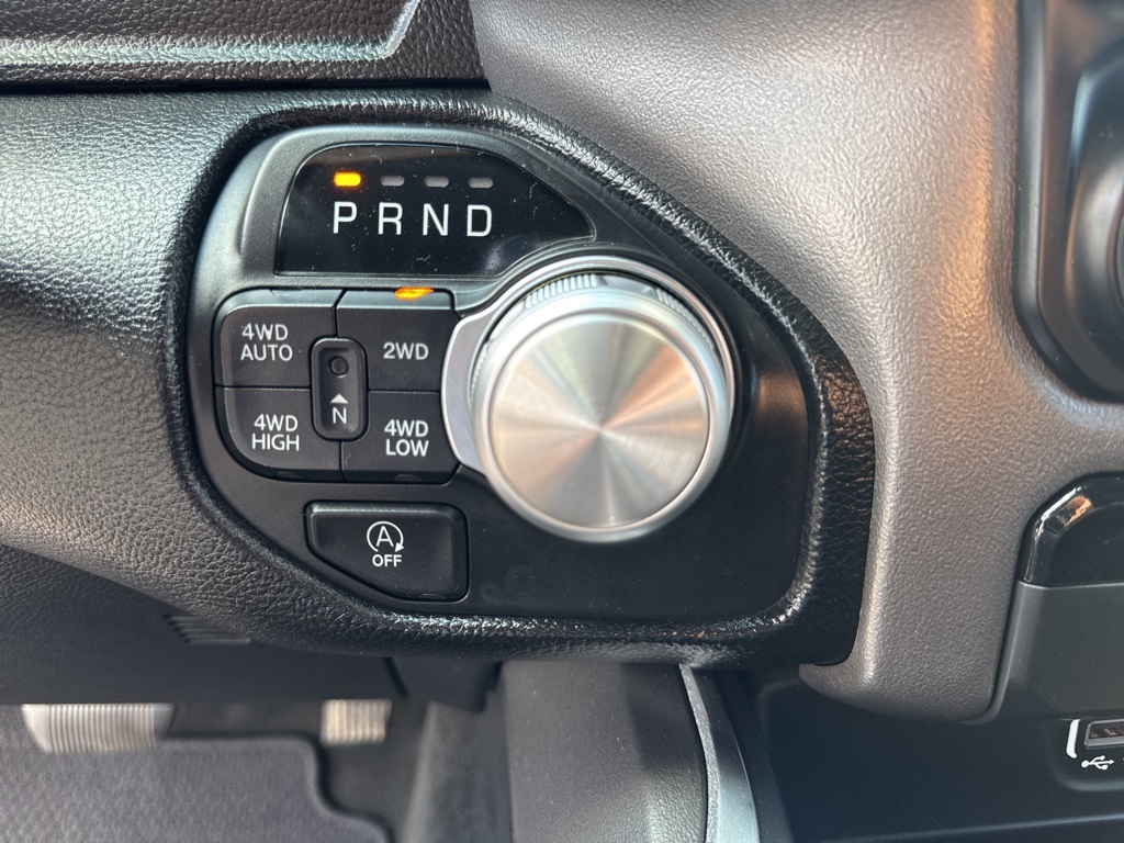 2020 Ram 1500 Laramie photo 37