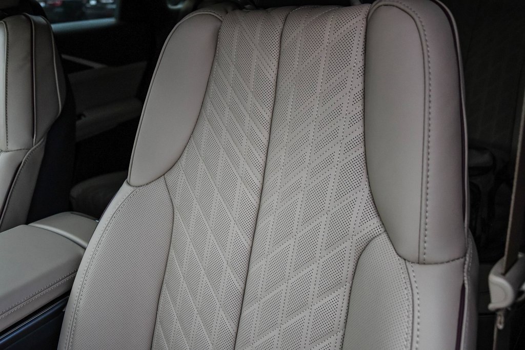 2024 Cadillac Lyriq Sport photo 27