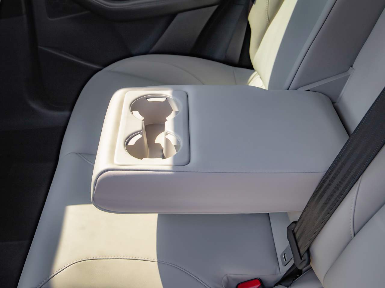 2025 Mazda CX-30 2.5 S Preferred photo 18
