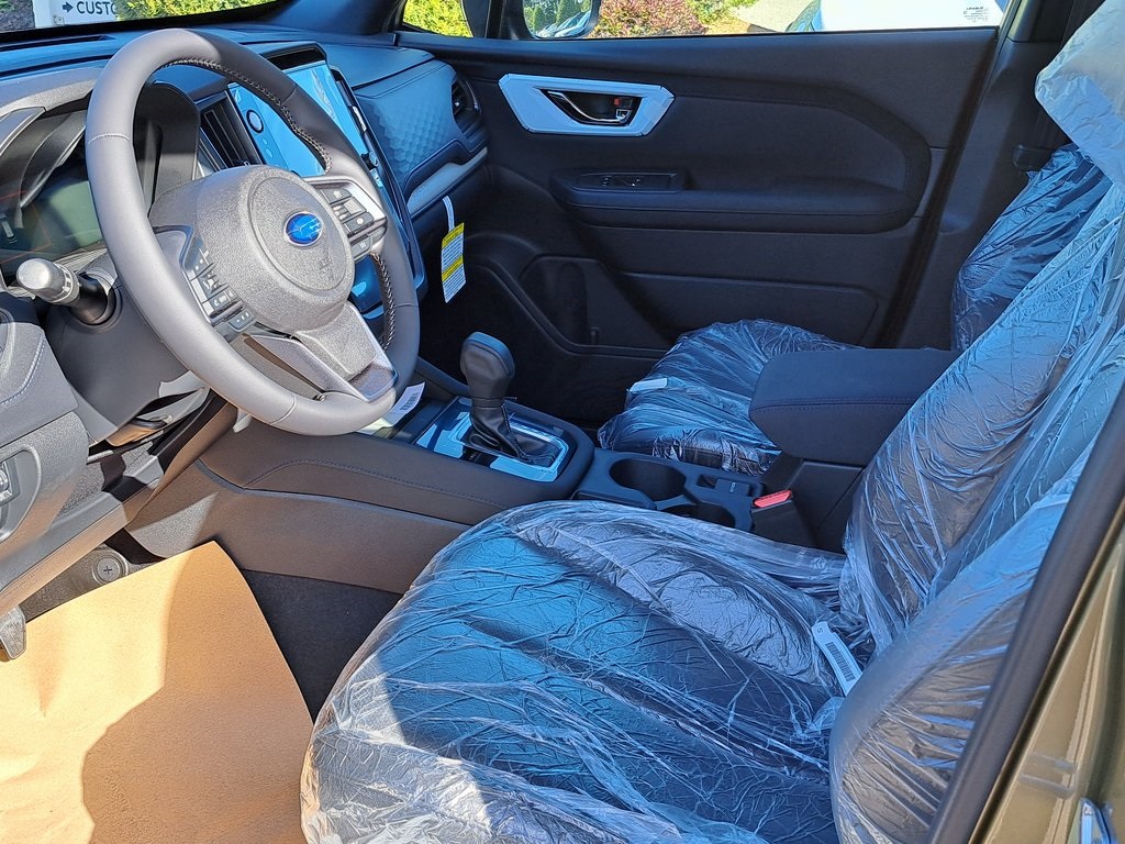 2025 Subaru Forester Limited photo 5