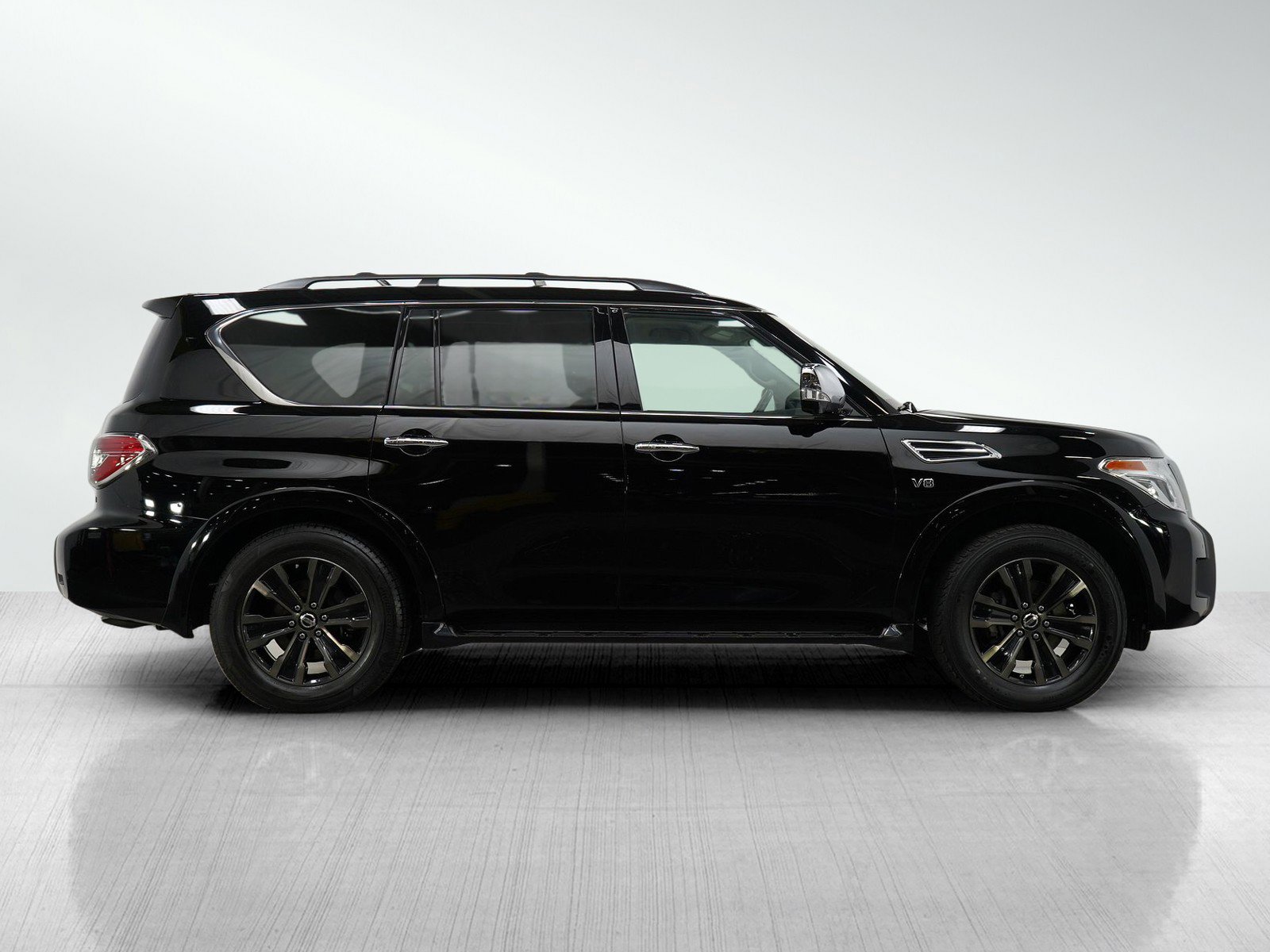 2020 Nissan Armada Platinum photo 4