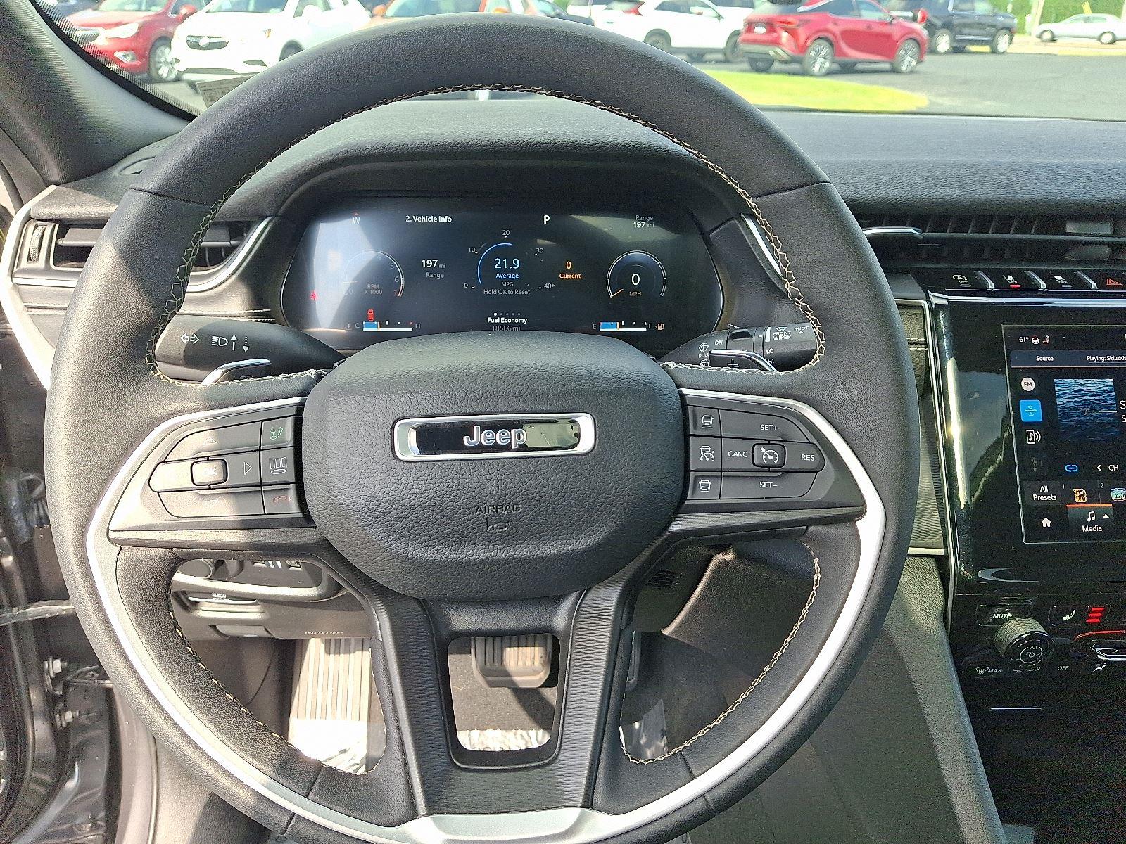 2023 Jeep Grand Cherokee Altitude X photo 17