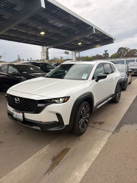 2025 Mazda CX-50 Premium Plus's photo
