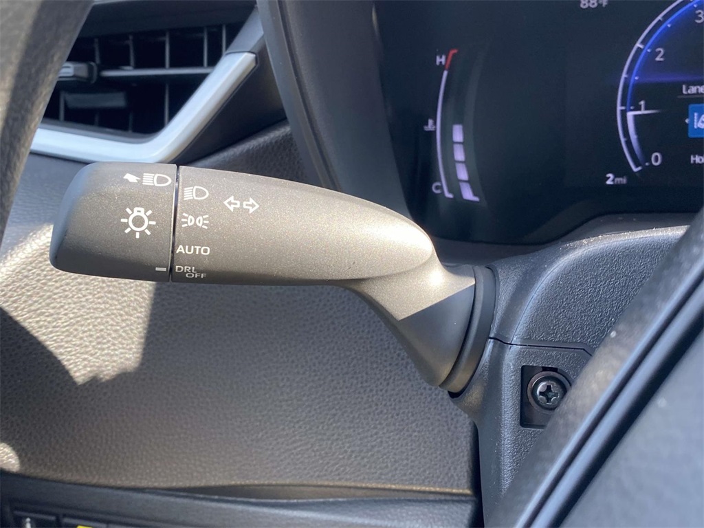 2026 Toyota Corolla LE photo 22