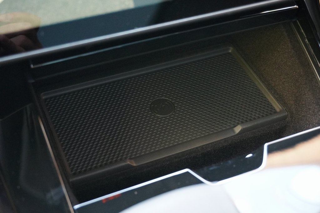 2025 Land Rover Range Rover Sport SE photo 22