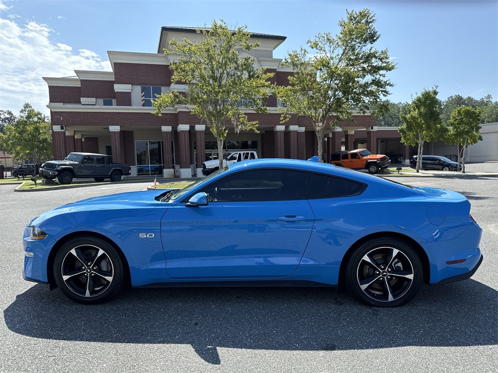 2023 Ford Mustang GT photo 5