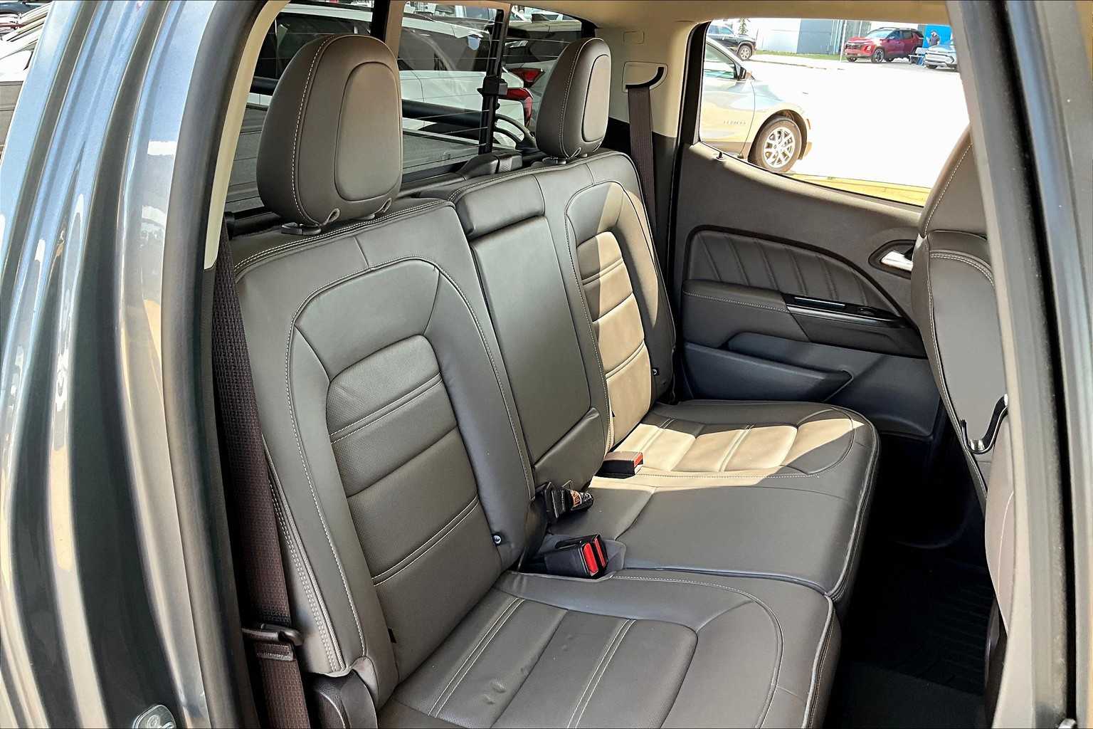 2022 Gmc Canyon Denali photo 16