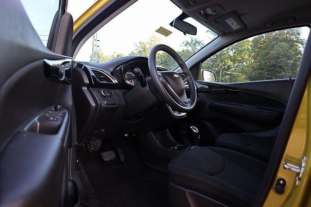 2022 Chevrolet Spark 1LT photo 14