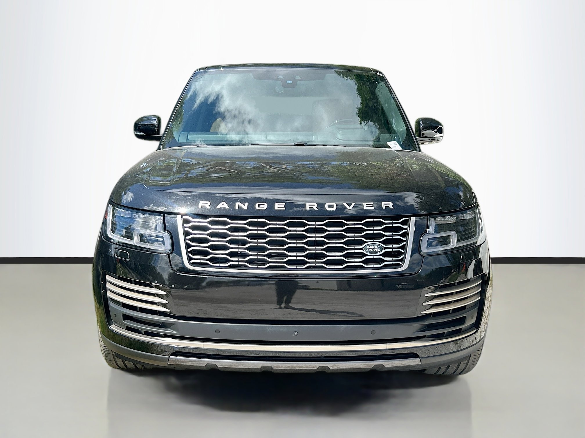 2021 Land Rover Range Rover P525 Autobiography photo 2