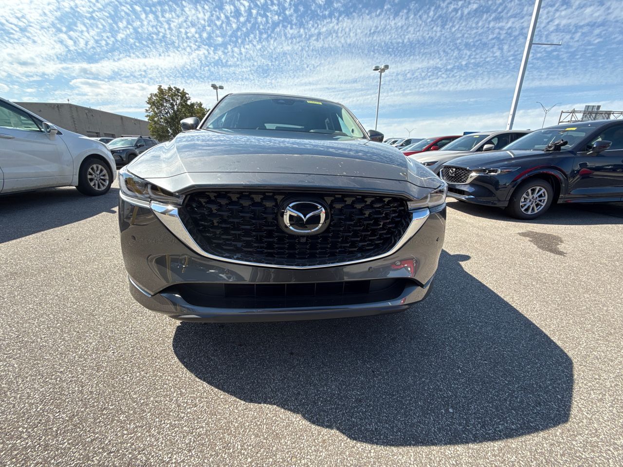2025 Mazda CX-5 2.5 Premium Plus photo 2