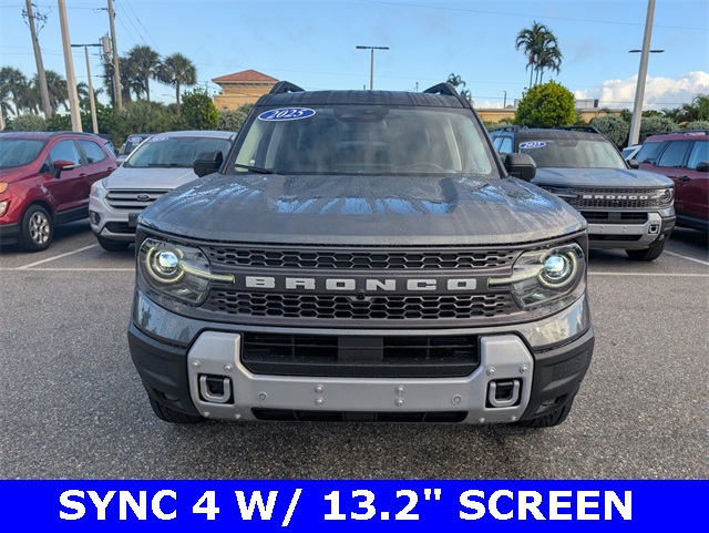 2025 Ford Bronco Sport Badlands photo 2