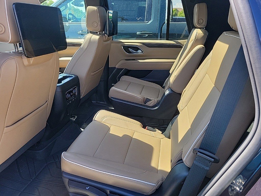 2023 Chevrolet Tahoe Premier photo 8