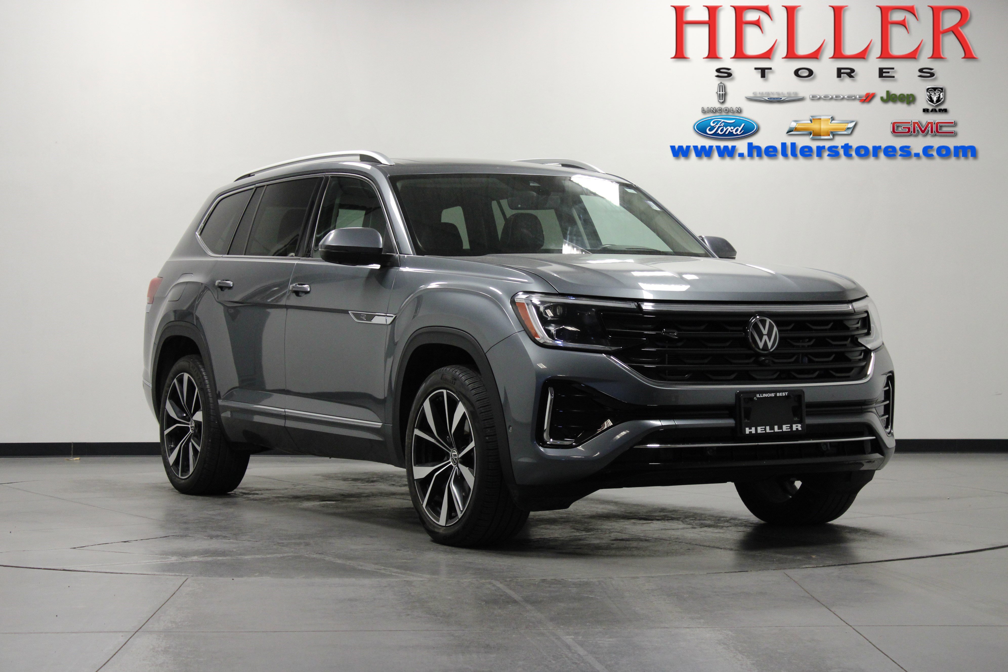 2024 Volkswagen Atlas SEL Premium R-Line's photo