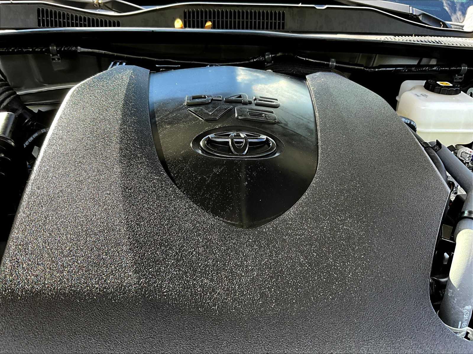 2023 Toyota Tacoma TRD photo 35