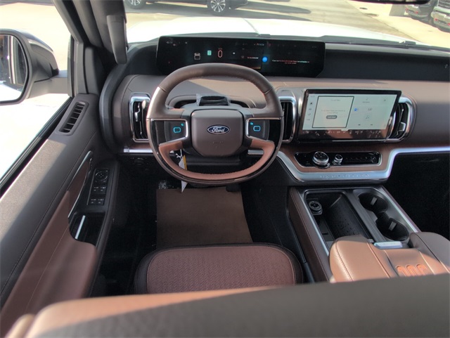 2025 Ford Expedition King Ranch photo 8