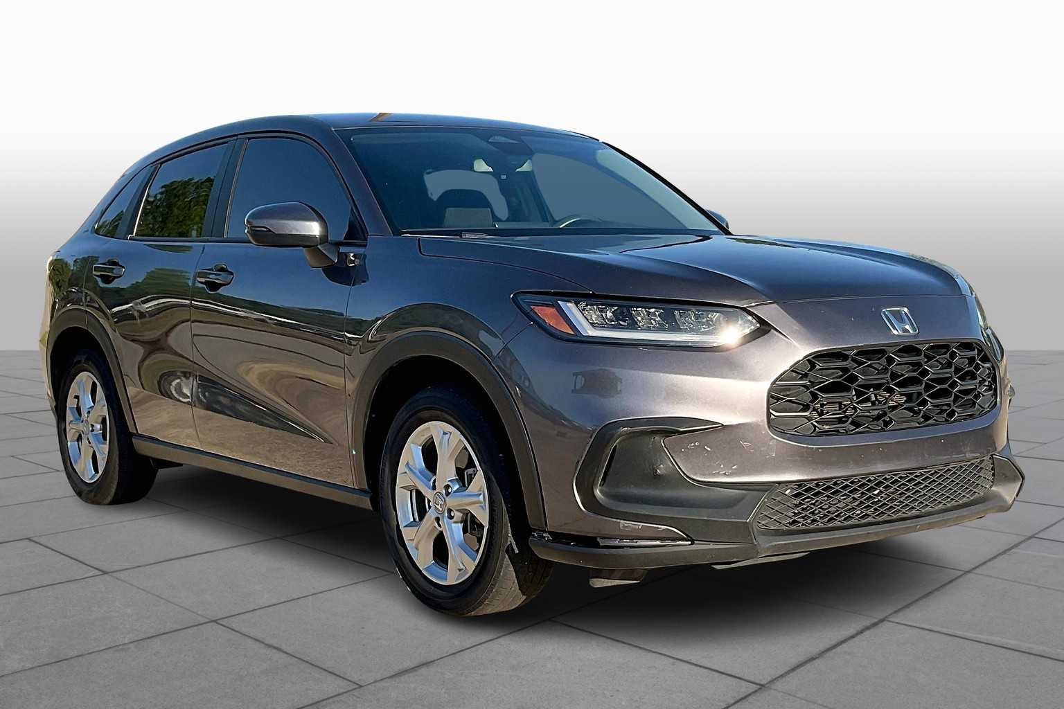2024 Honda HR-V LX photo 2