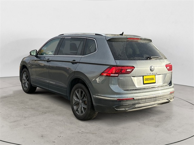 2022 Volkswagen Tiguan SE photo 3