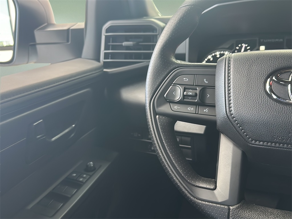 2025 Toyota Tundra SR Double Cab photo 12