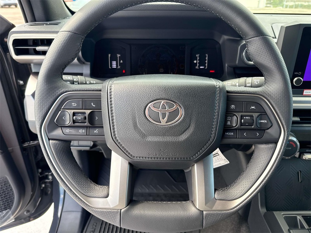 2025 Toyota 4Runner SR5 photo 20