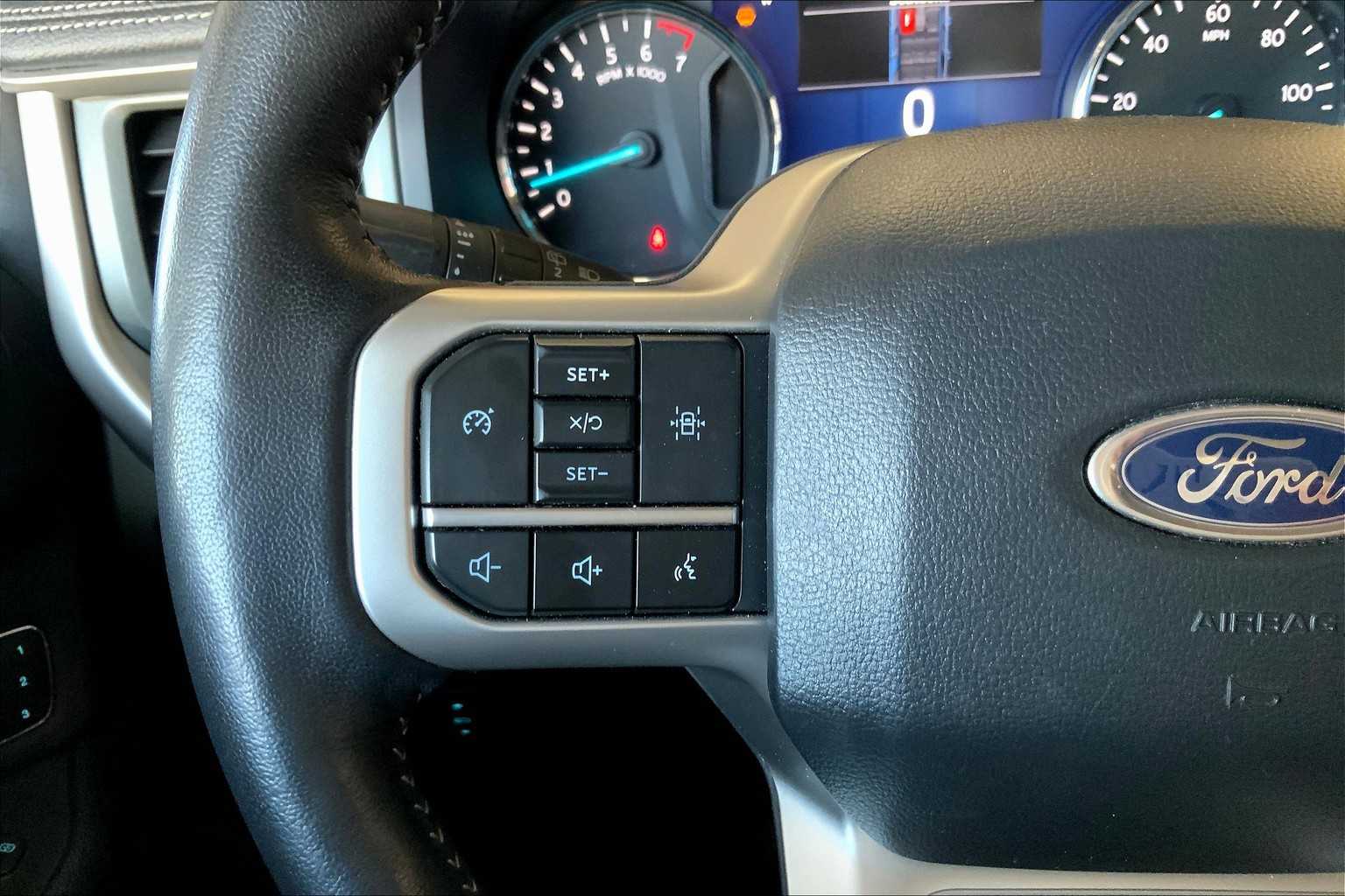 2024 Ford Expedition XLT photo 22