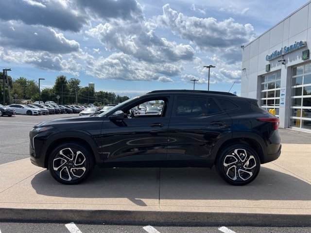 2025 Chevrolet Trax photo 6