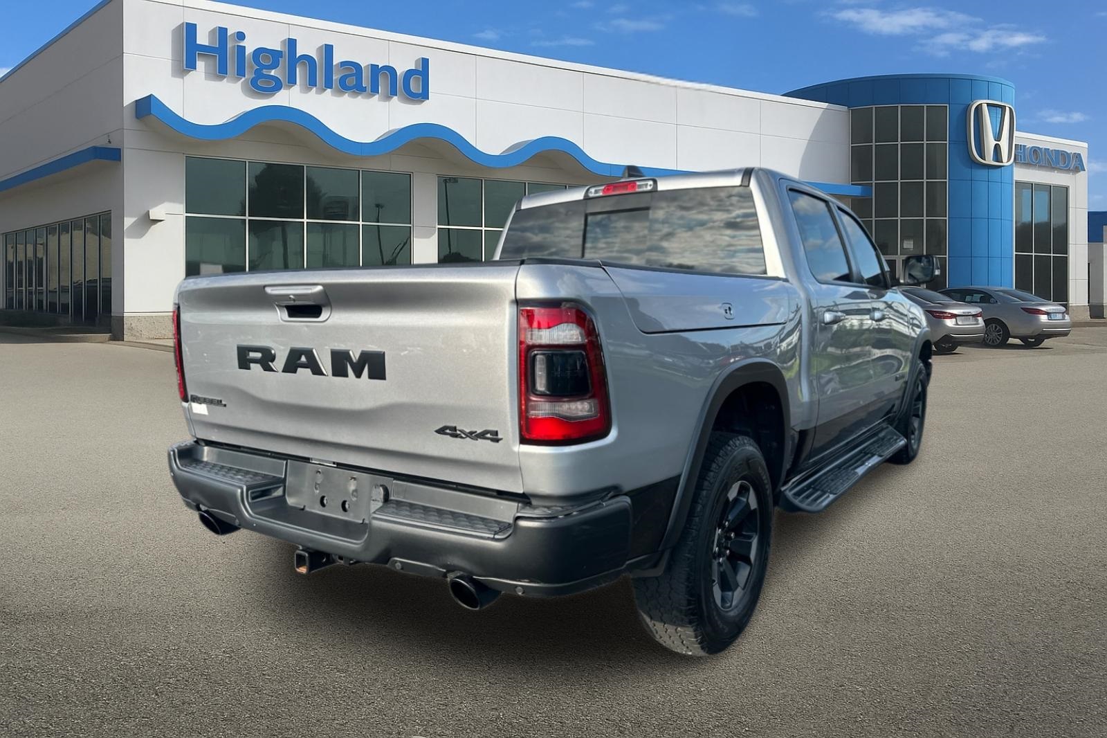 2020 Ram 1500 Rebel photo 5