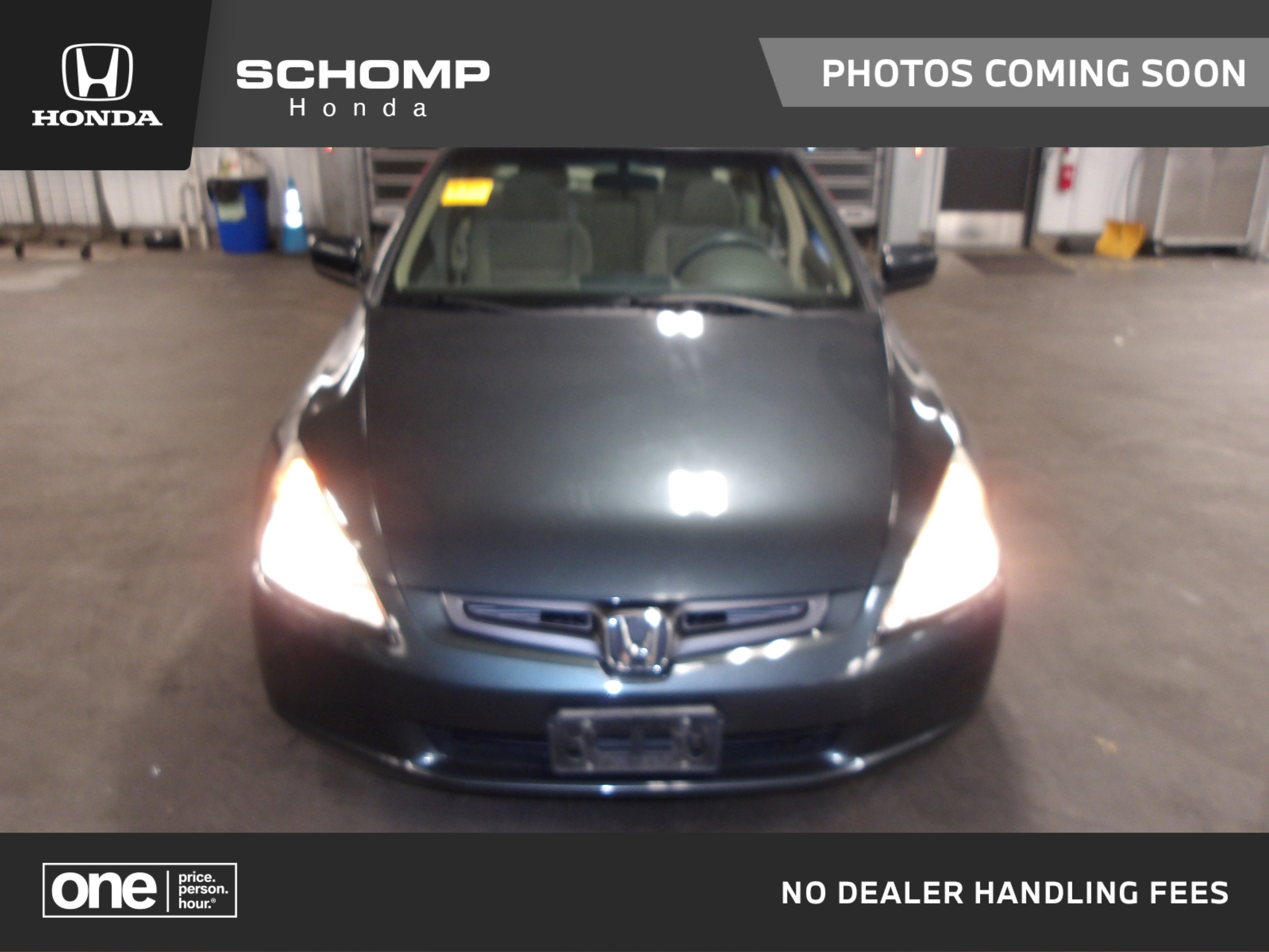 2004 Honda Accord LX's photo