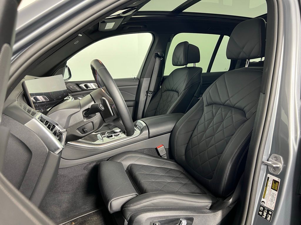 2025 Bmw X5 M60i photo 16