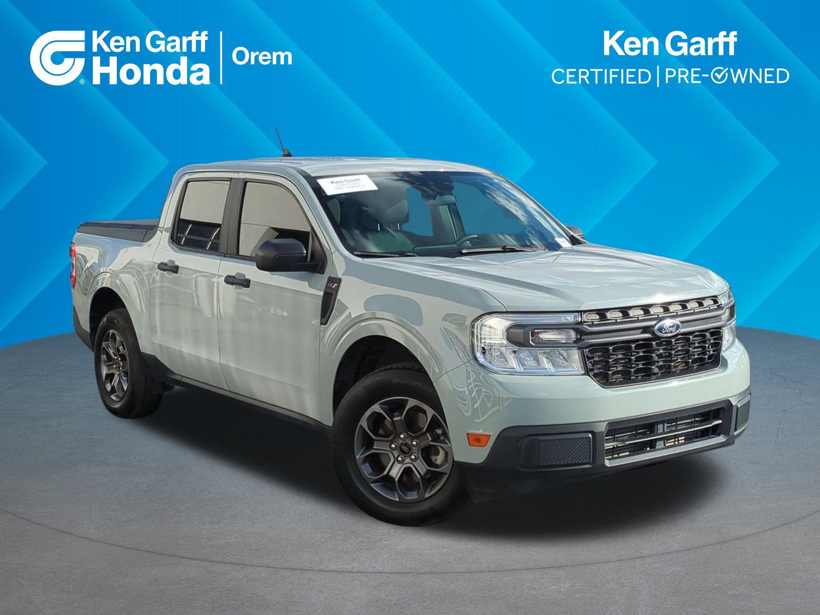 2023 Ford Maverick XL's photo