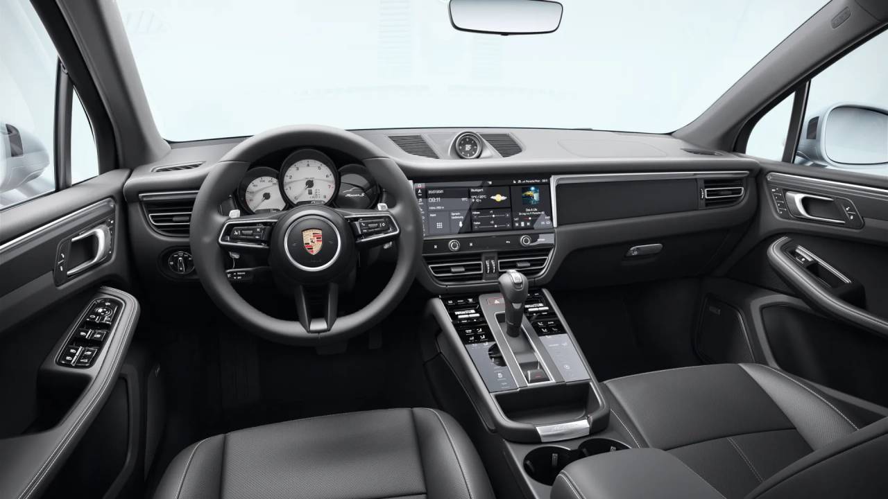 2026 Porsche Macan S photo 10