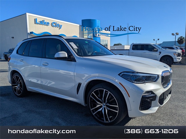 2019 BMW X5 50i's photo