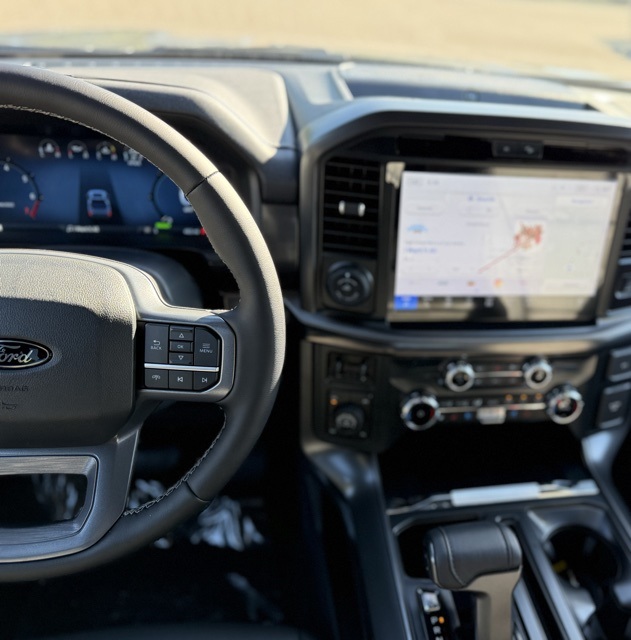 2025 Ford F-150 Lariat photo 18