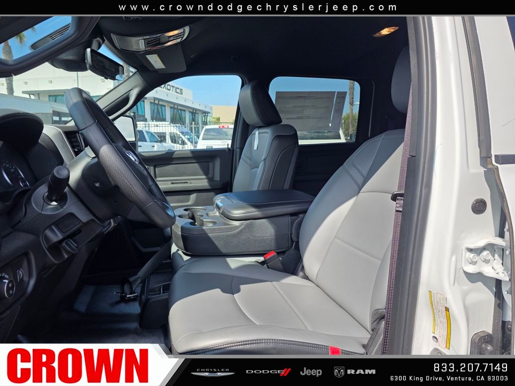 2026 Ram 3500 Tradesman photo 16