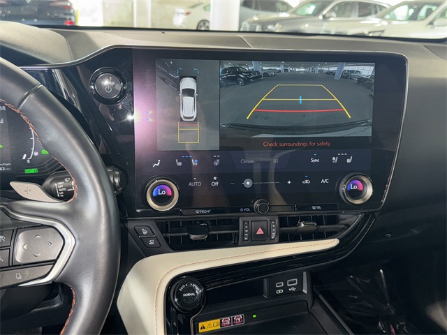 2023 Lexus NX 350h Luxury photo 26