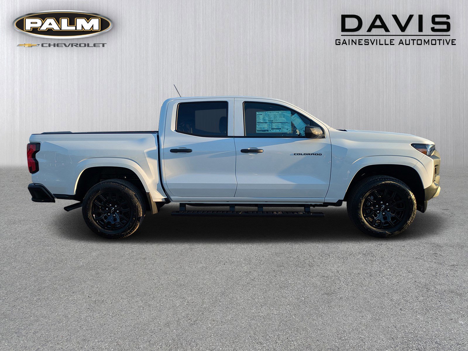 2026 Chevrolet Colorado Work Truck's photo