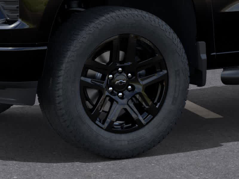 2026 Chevrolet Silverado Custom photo 7