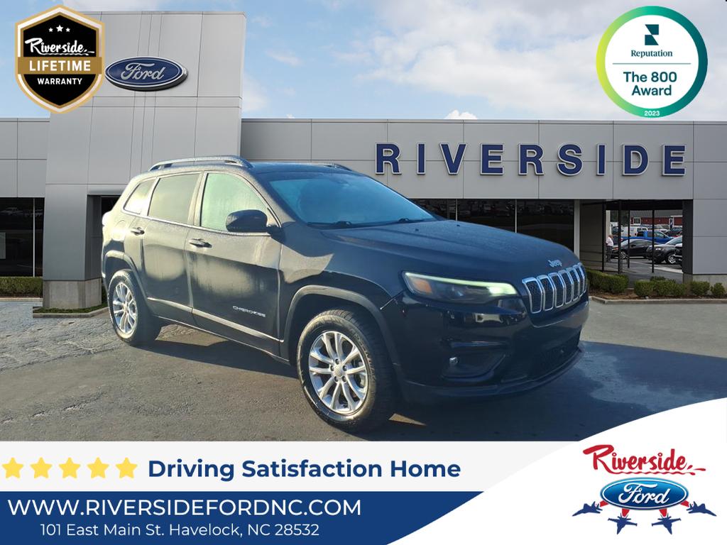 2022 Jeep Cherokee Latitude Lux's photo