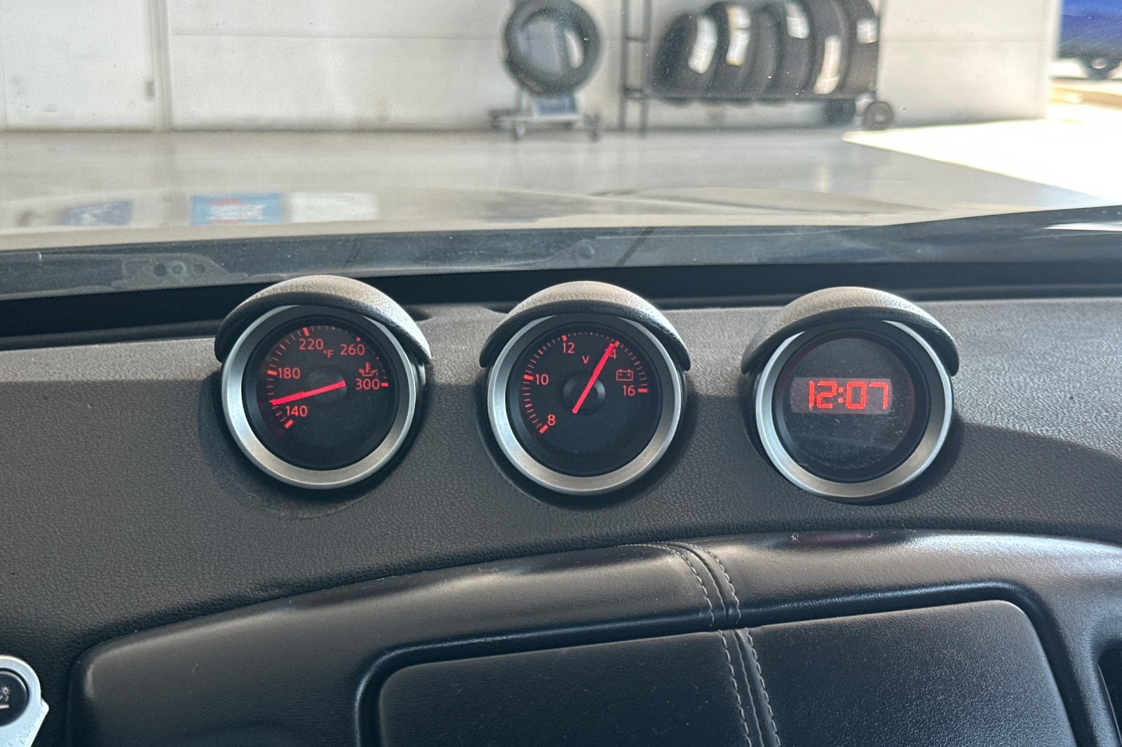 2010 Nissan 370Z Base photo 25